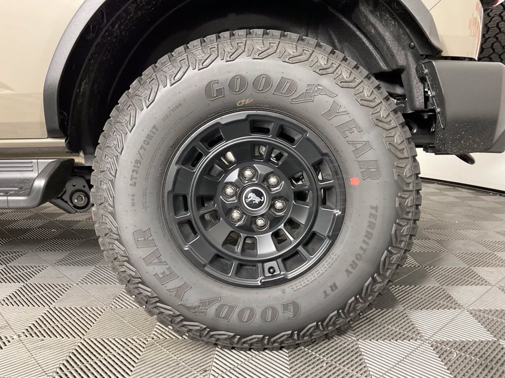 New 2026 Ford Bronco Outer Banks w/ Sasquatch Package AWD/4WD image 10