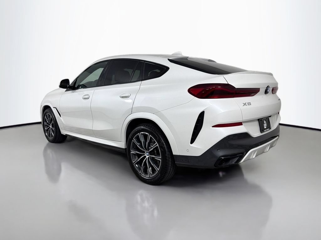 Used 2021 BMW X6 xDrive40i w/ M Sport Package AWD/4WD image 7