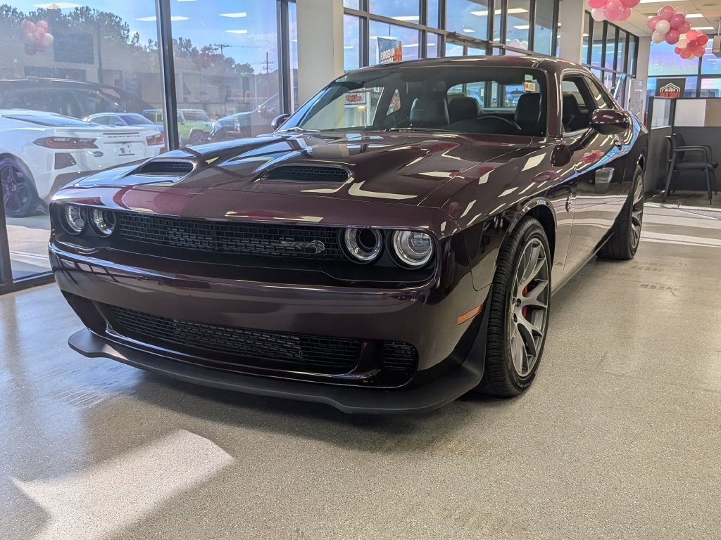 Used 2022 Dodge Challenger SRT Hellcat Redeye RWD image 6