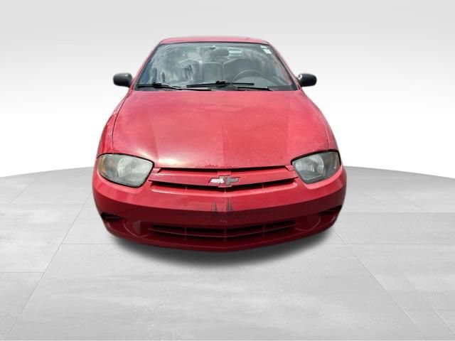Used 2004 Chevrolet Cavalier Coupe w/ Sport Appearance Package FWD image 2