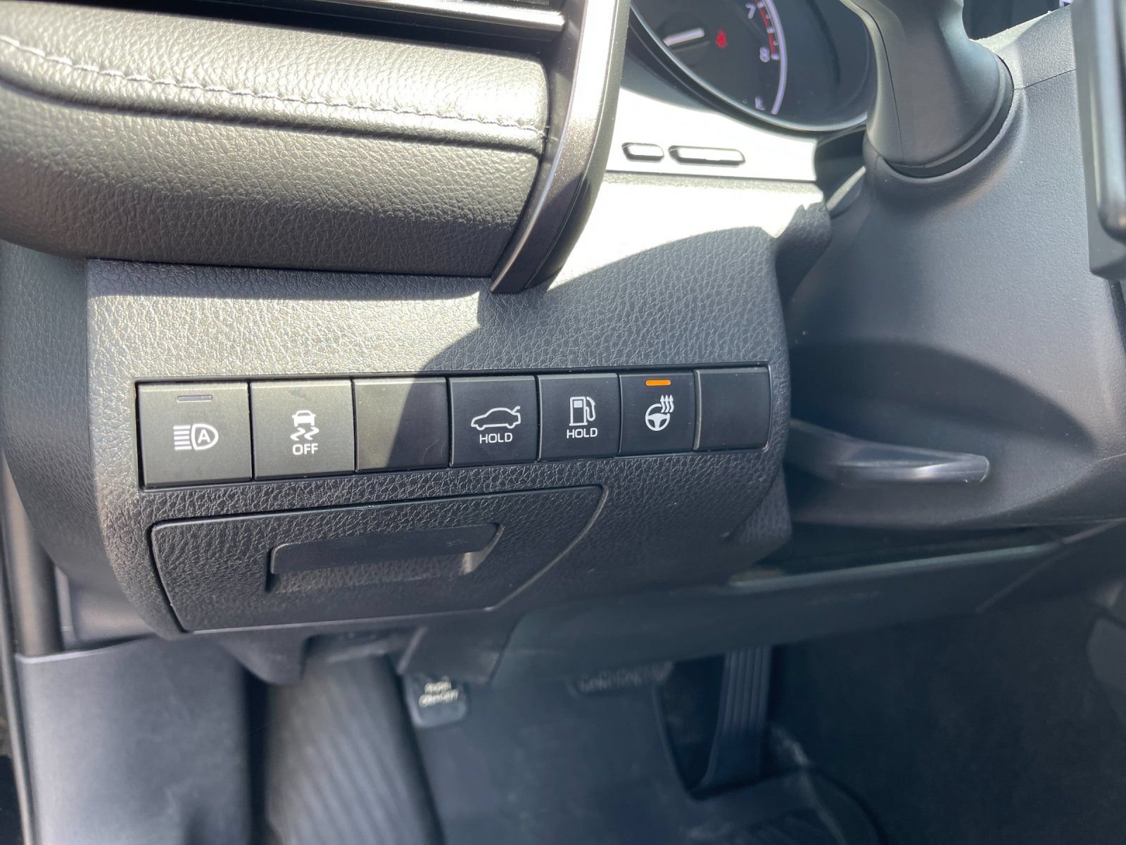 Used 2023 Toyota Camry SE FWD image 28