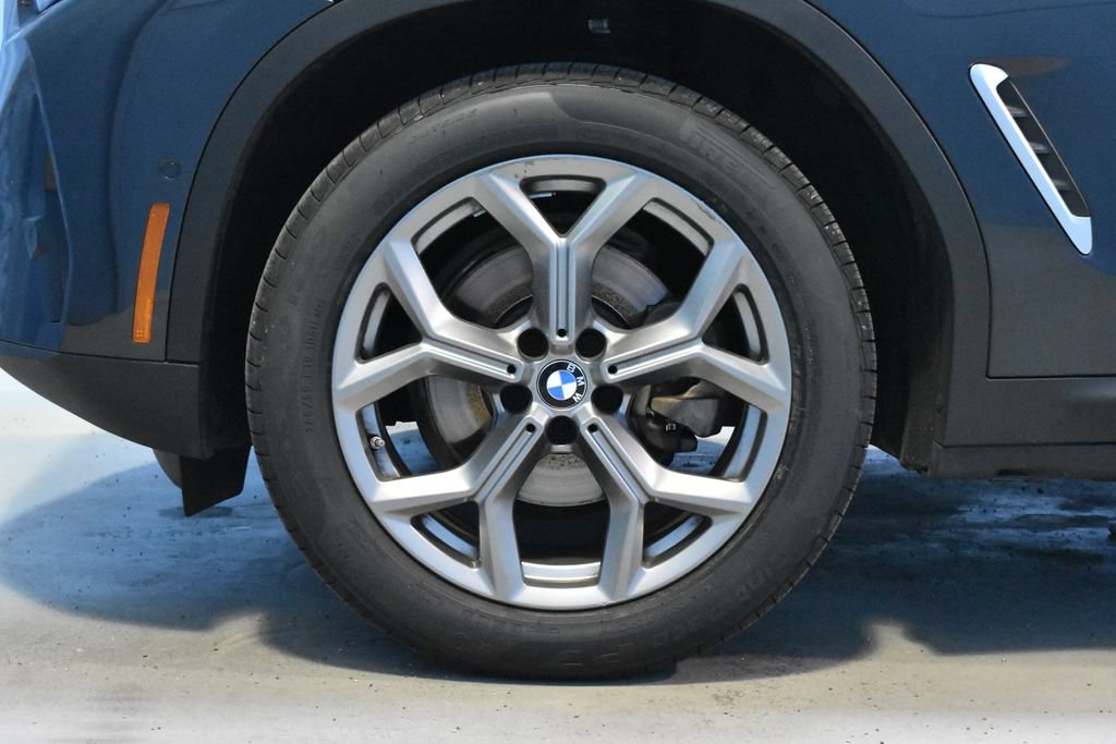 Used 2023 BMW X3 xDrive30i w/ Premium Package w/ZPA AWD/4WD image 24