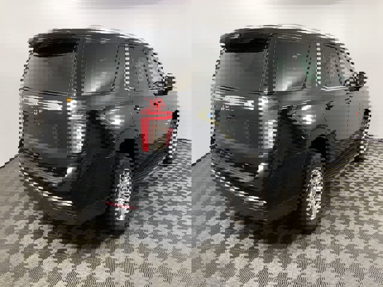 Used 2024 Chevrolet Tahoe LT image 8