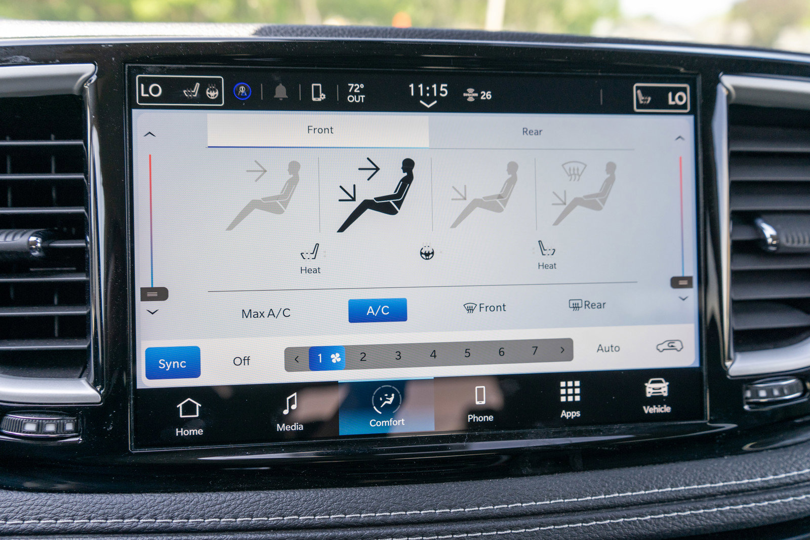 Used 2022 Chrysler Pacifica Touring-L FWD image 18