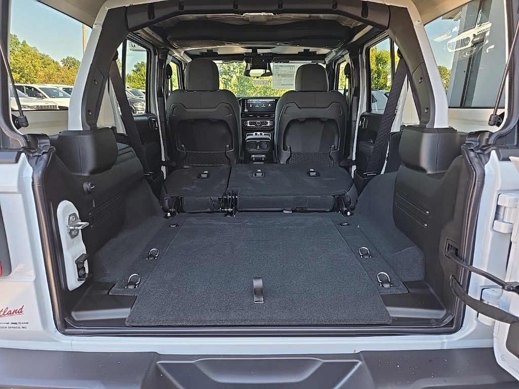 New 2025 Jeep Wrangler Unlimited Rubicon image 93