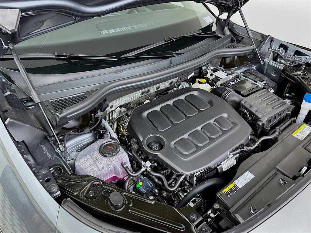 New 2026 Volkswagen Tiguan SE image 26