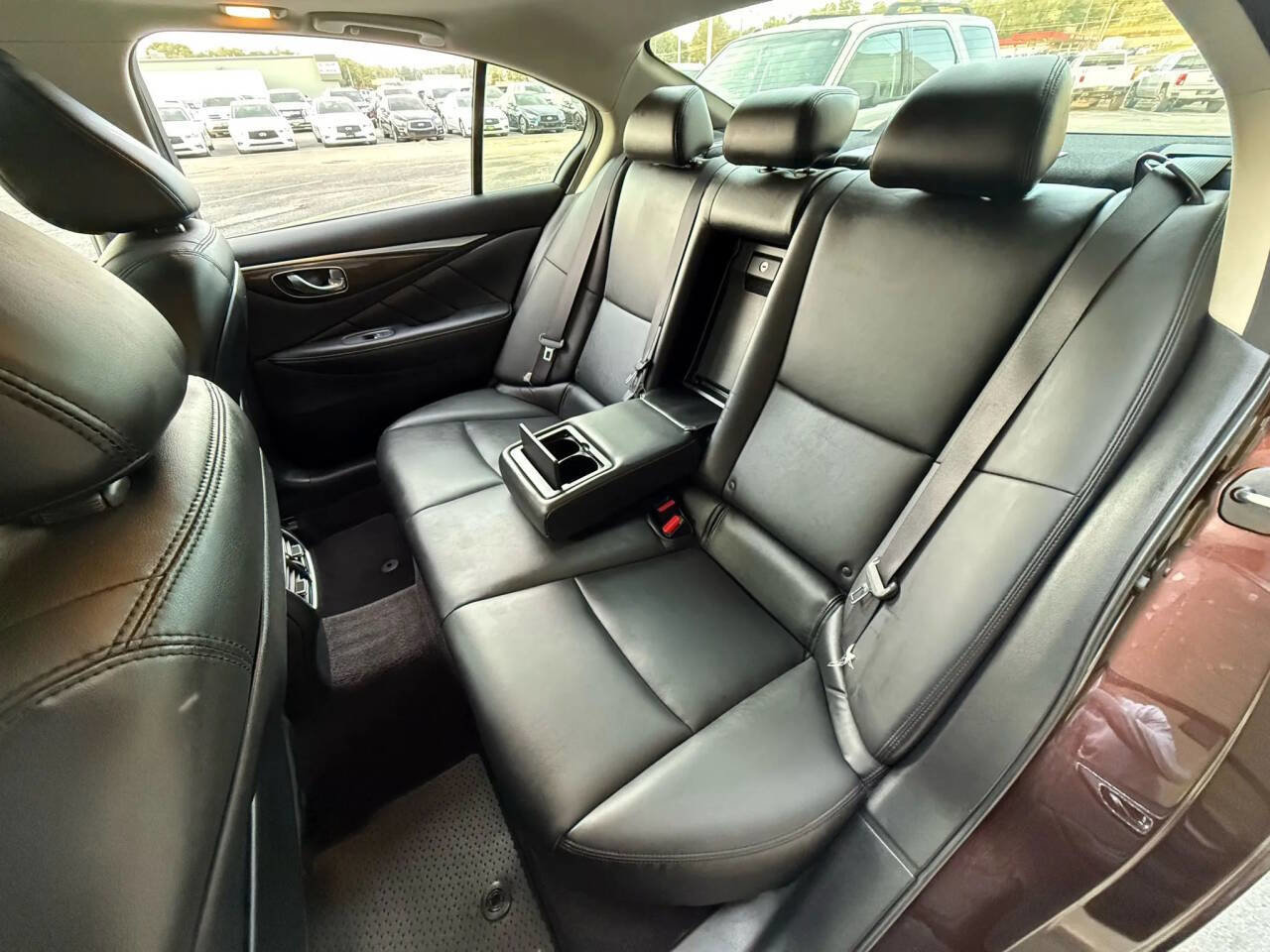 Used 2018 INFINITI Q50 Luxe w/ Essential Package (3.0T Luxe) image 23