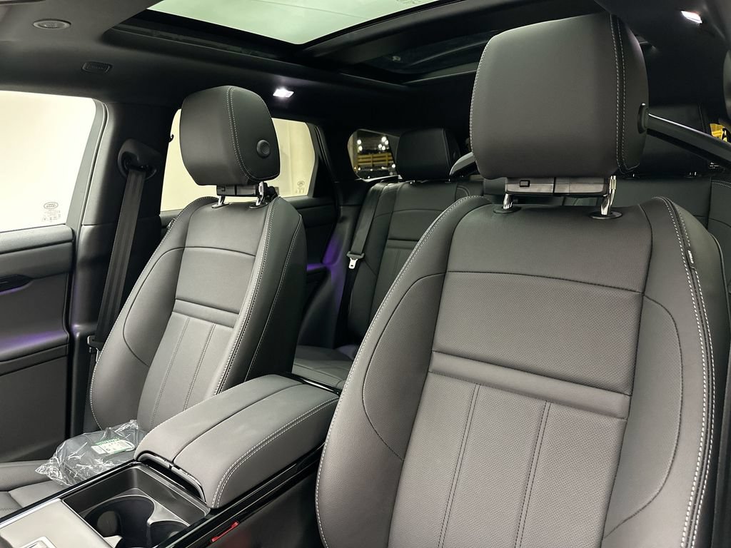 New 2026 Land Rover Range Rover Evoque Hoxton AWD/4WD image 10