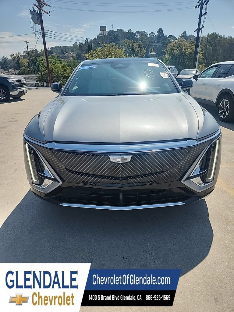 Used 2024 Cadillac Lyriq Luxury w/ LPO, Floor Liner Package