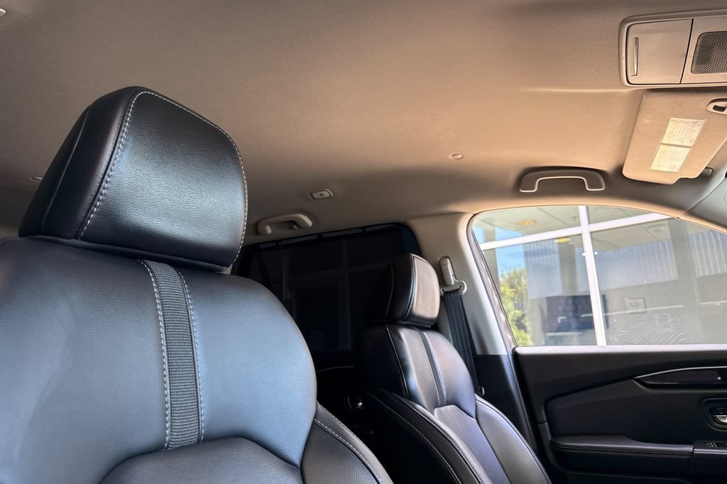 Certified 2024 Honda Pilot EX-L image 19