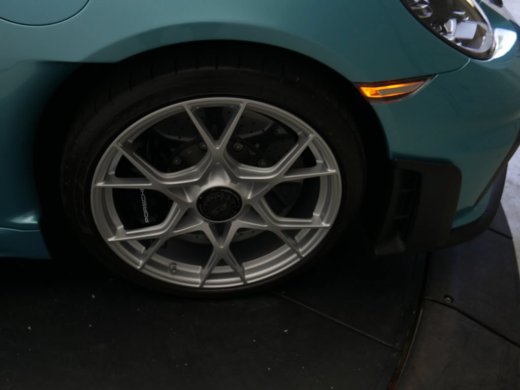 Certified 2024 Porsche 718 Boxster Spyder RS RWD image 18
