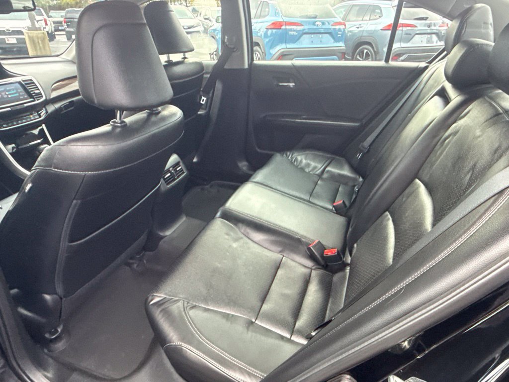 Used 2016 Honda Accord EX-L image 16