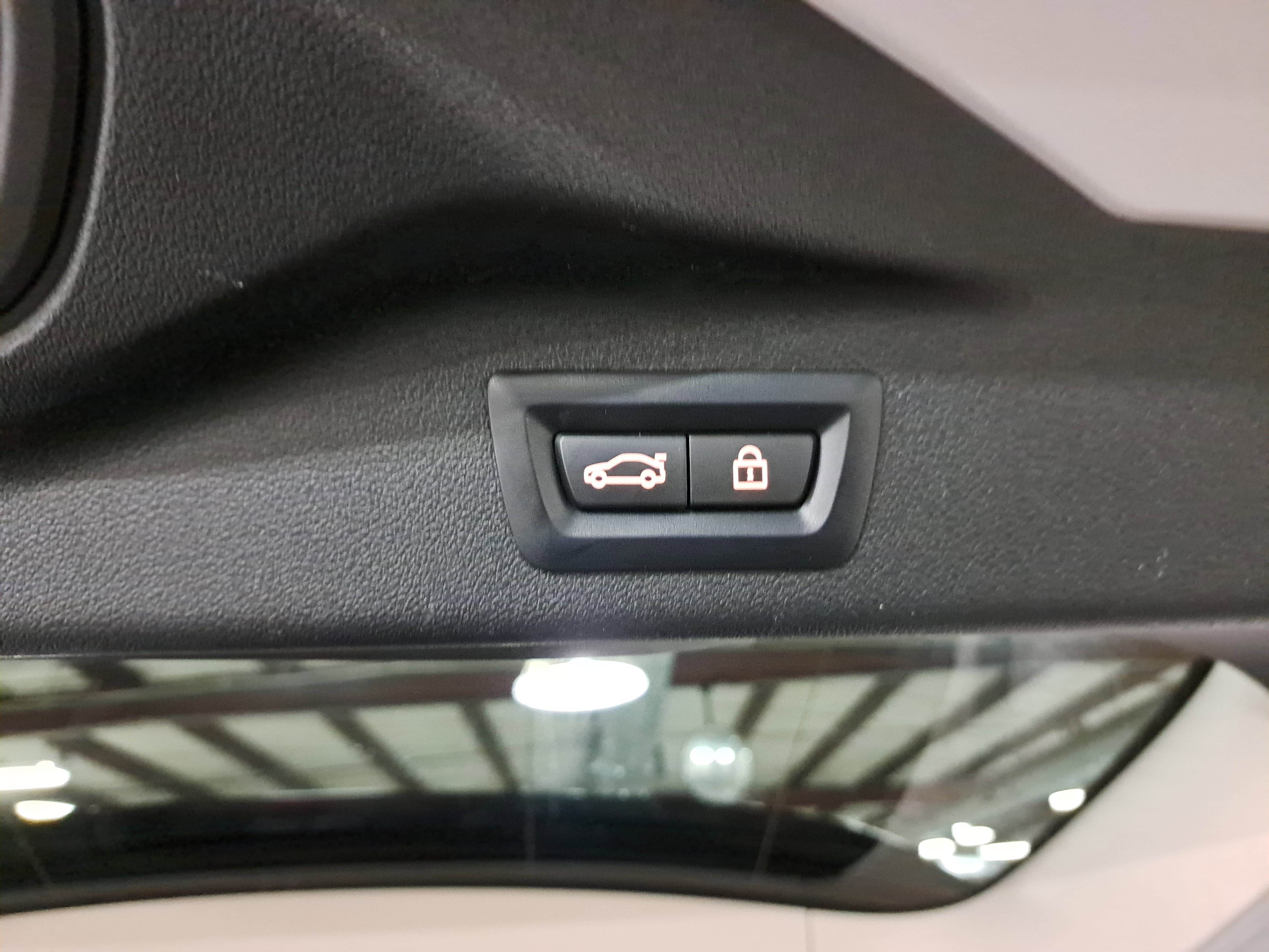 Used 2022 BMW X7 xDrive40i w/ Executive Package image 15