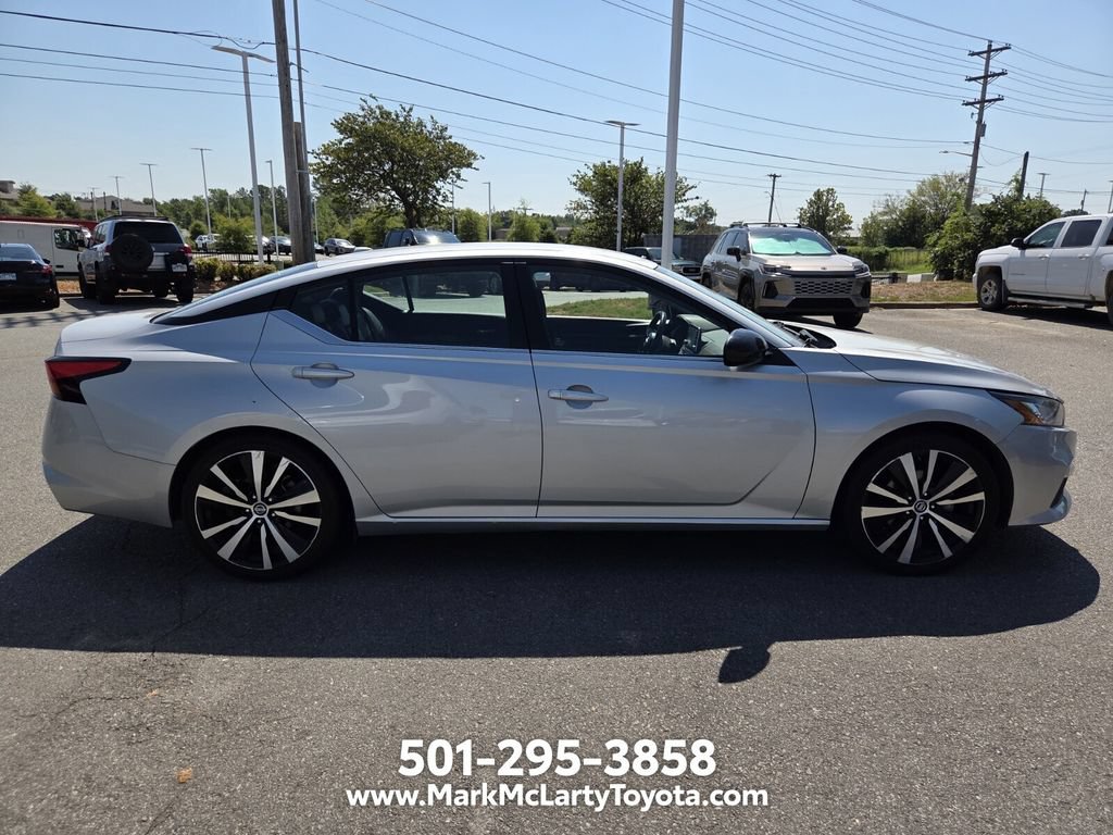 Used 2022 Nissan Altima 2.5 SR FWD image 4