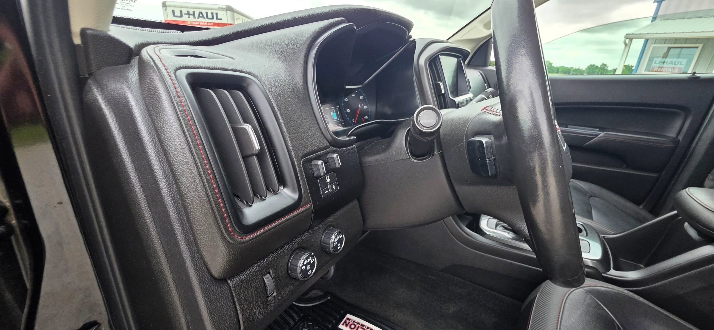 Used 2018 GMC Canyon All Terrain w/ Trailering Package AWD/4WD image 14
