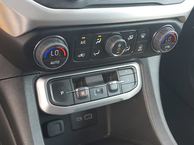Used 2023 GMC Acadia SLE w/ LPO, Cargo Package AWD/4WD image 28