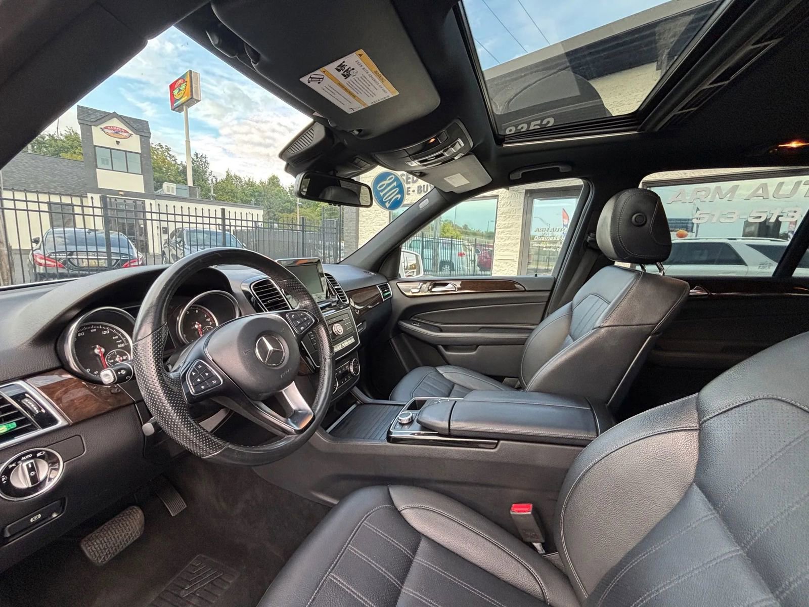 Used 2018 Mercedes-Benz GLE 350 image 37