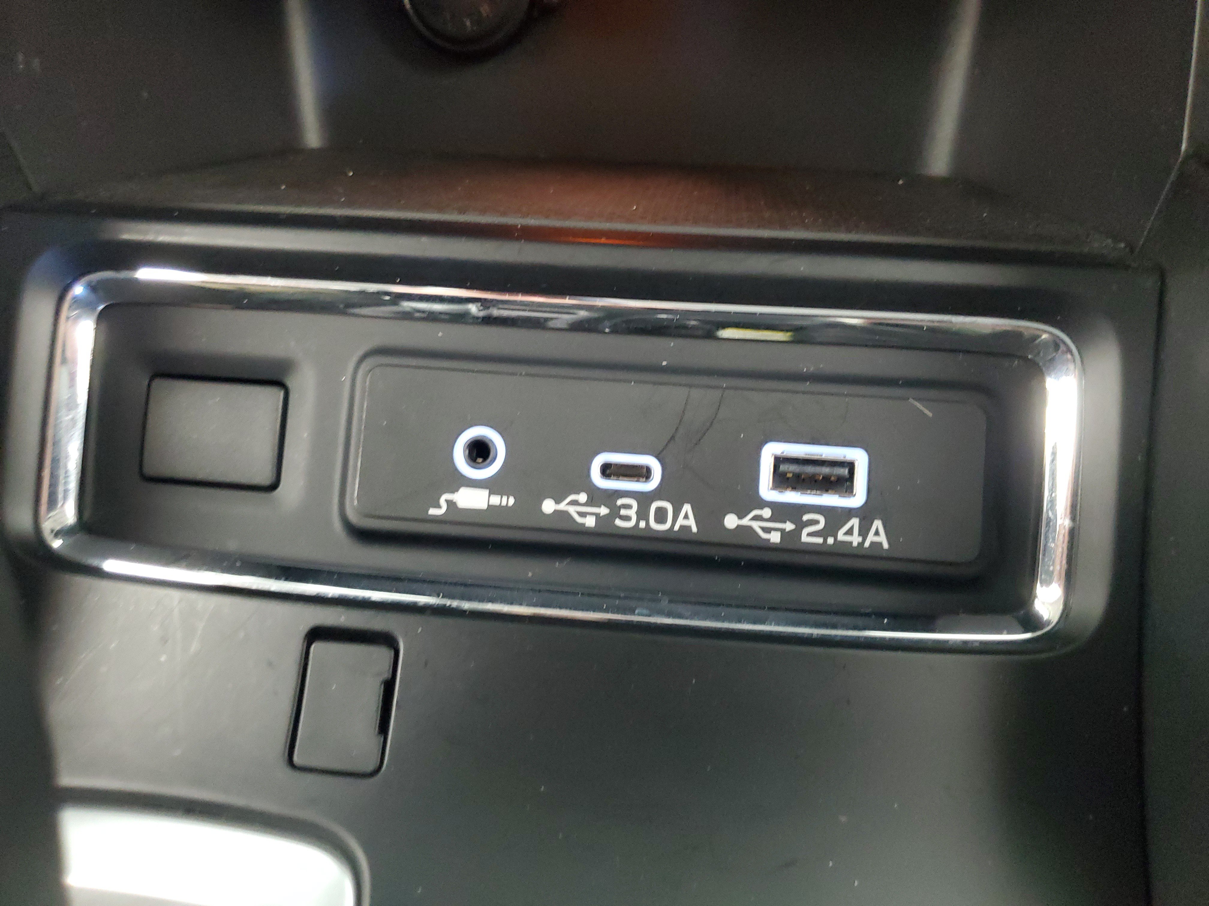 Used 2024 Subaru Ascent Onyx Edition AWD/4WD image 23