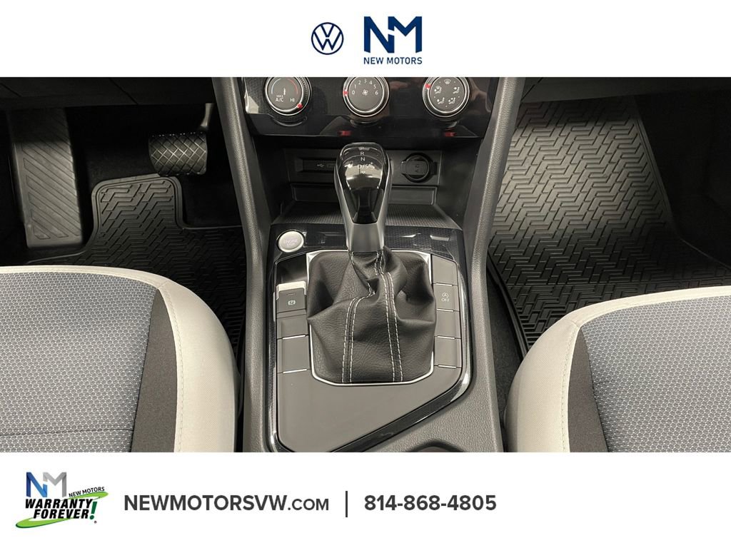 New 2026 Volkswagen Taos S image 9