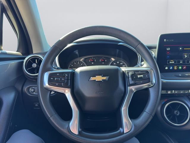 Used 2023 Chevrolet Blazer LT image 10
