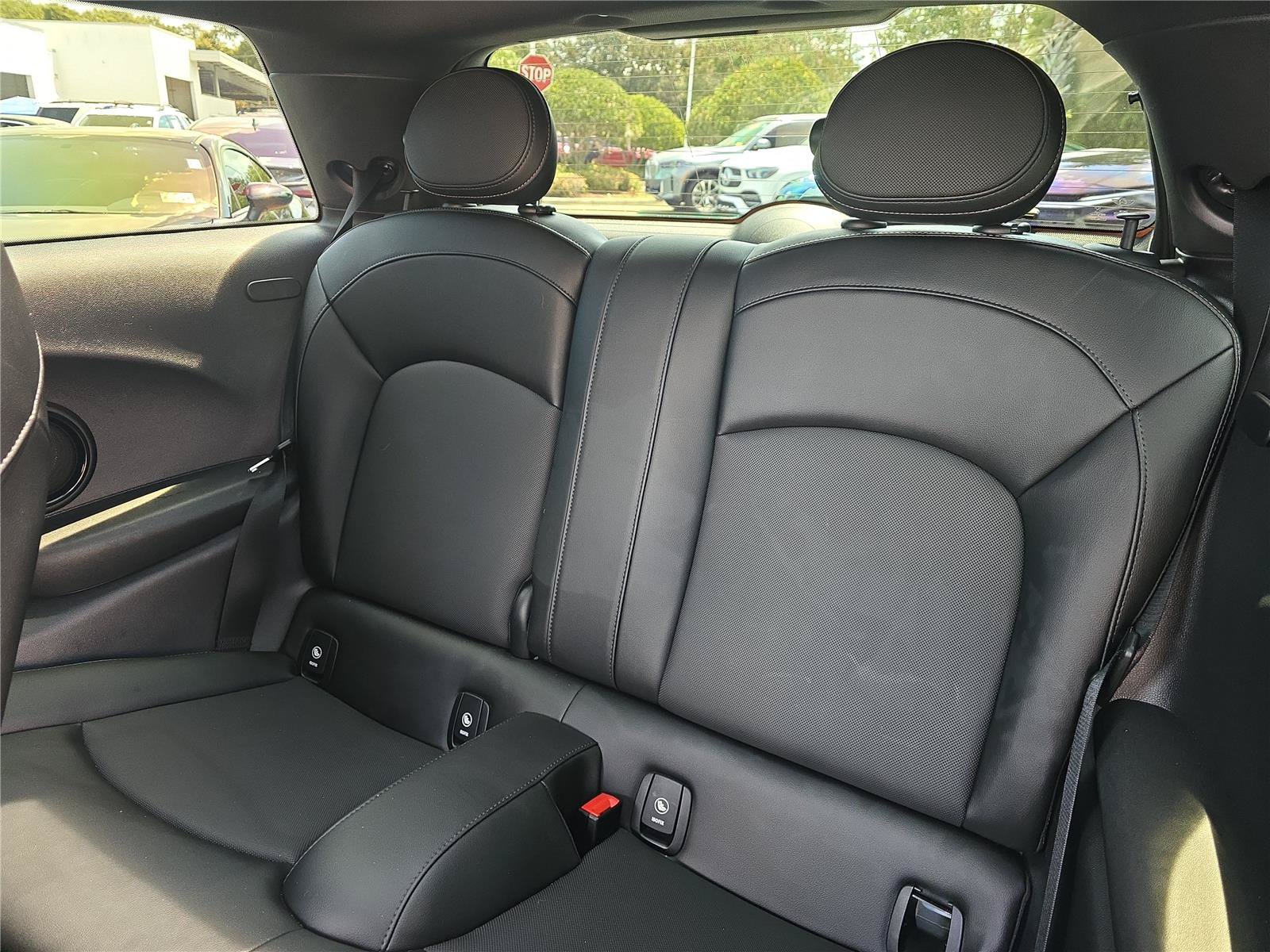 Used 2018 MINI Cooper S FWD image 10