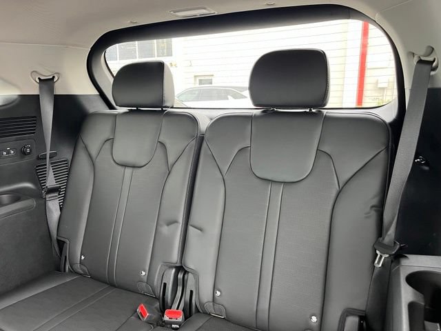 Certified 2025 Kia Sorento EX FWD image 39