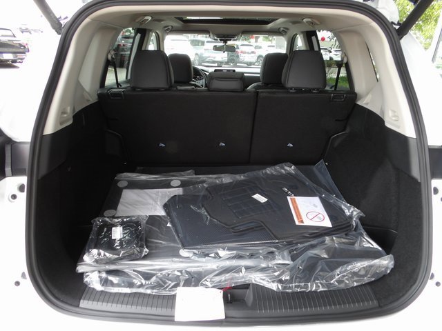 New 2026 Nissan Rogue SV image 9