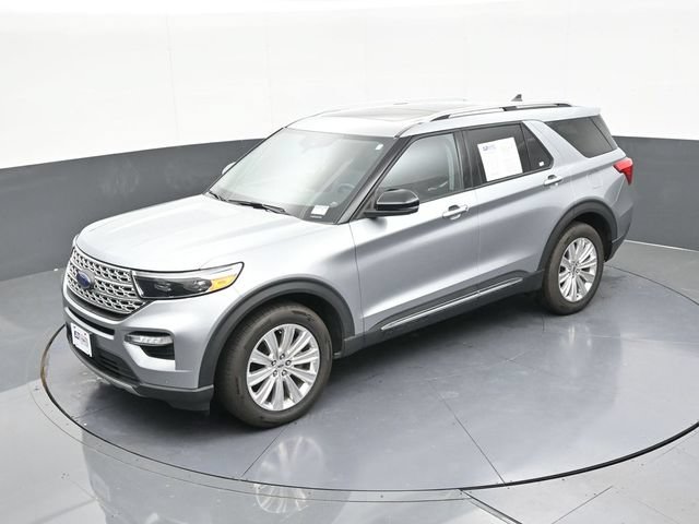 Used 2022 Ford Explorer Limited w/ Equipment Group 301A AWD/4WD image 69
