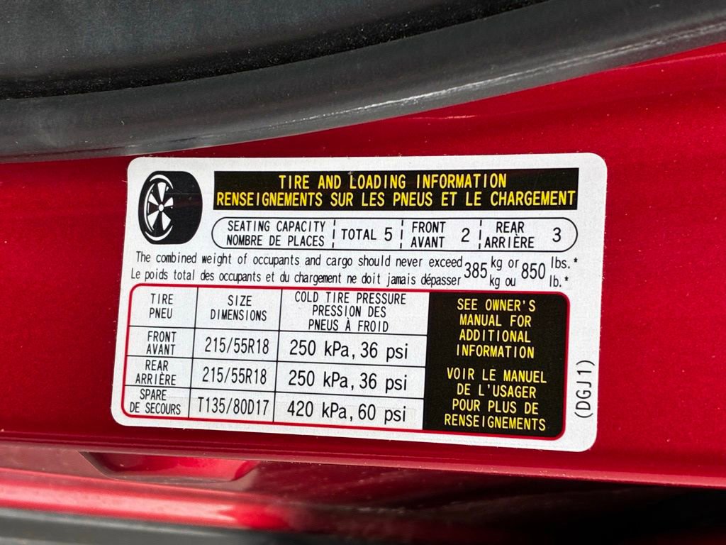 Used 2025 MAZDA CX-30 AWD 2.5 S w/ Preferred Package image 18