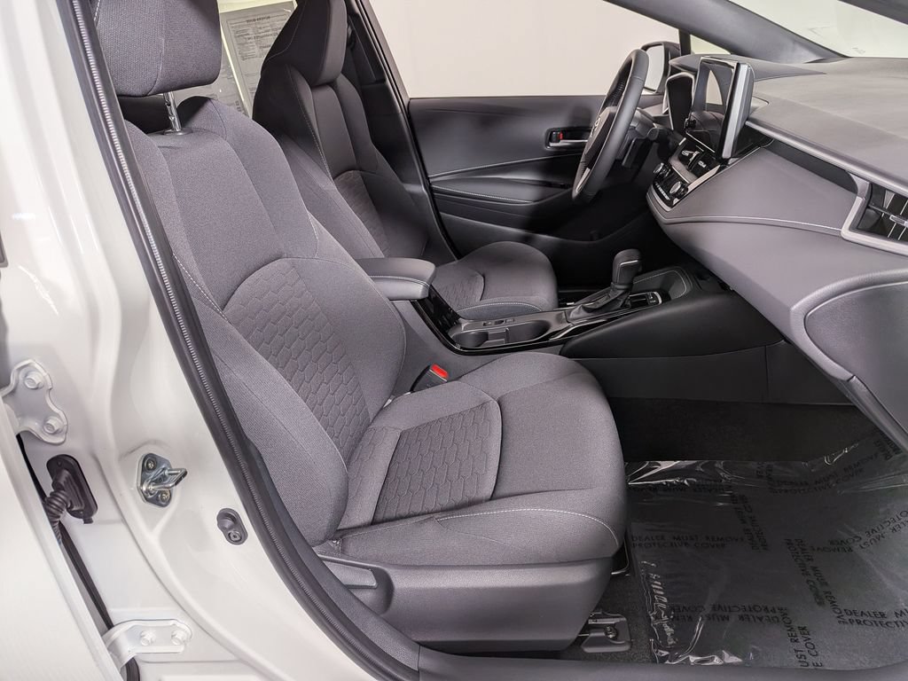 Used 2026 Toyota Corolla SE FWD image 26