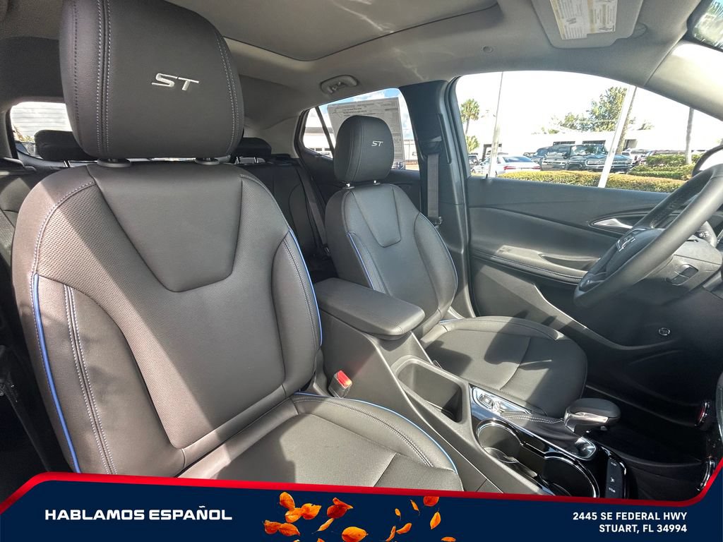 New 2026 Buick Encore GX Sport Touring w/ Advanced Technology Package FWD image 15