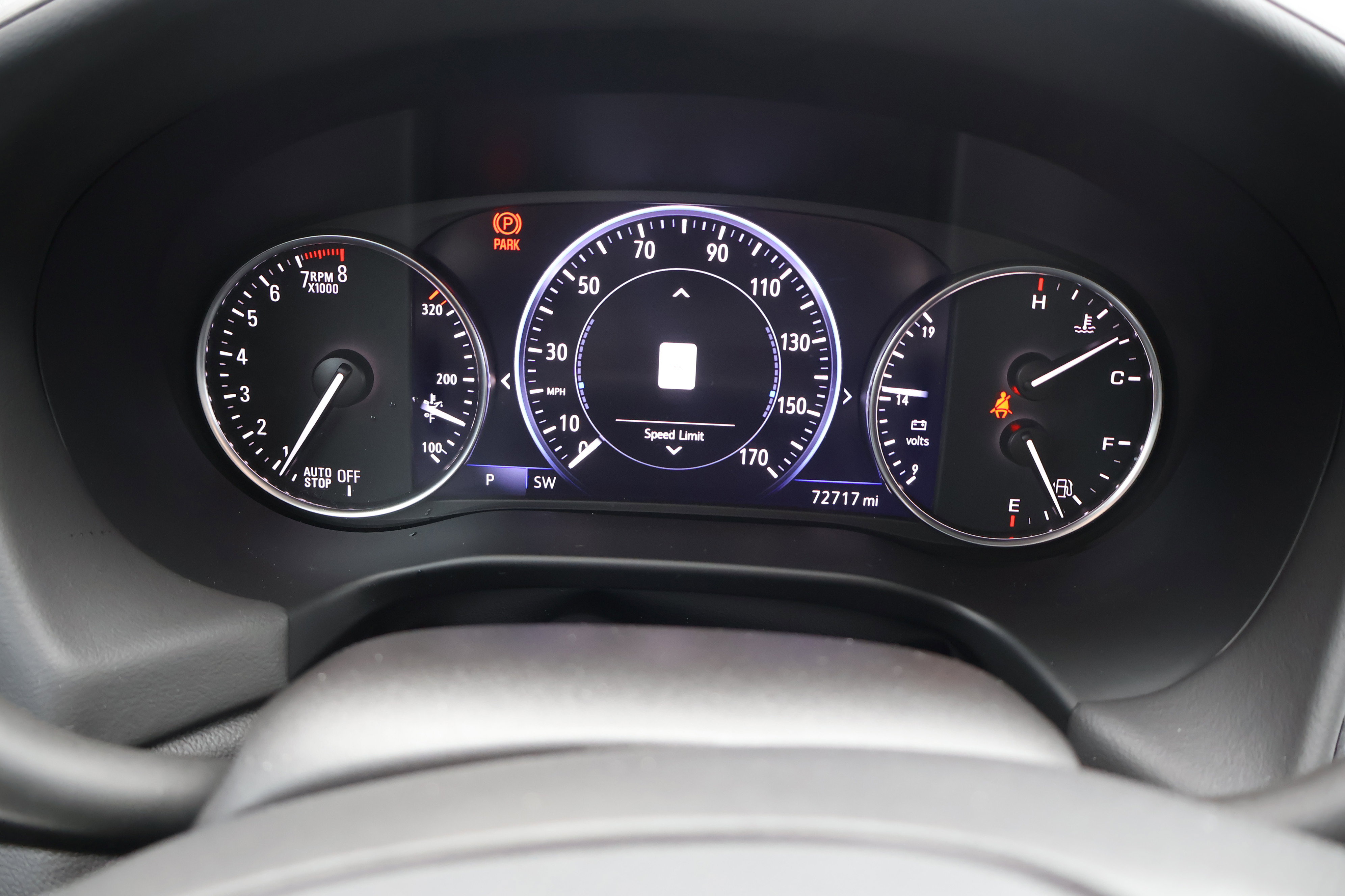 Used 2021 Buick Enclave Avenir w/ Avenir Technology Package image 35