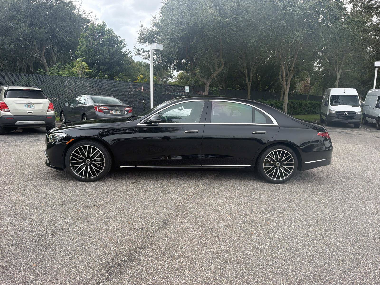 Certified 2023 Mercedes-Benz S 580 4MATIC Sedan image 6