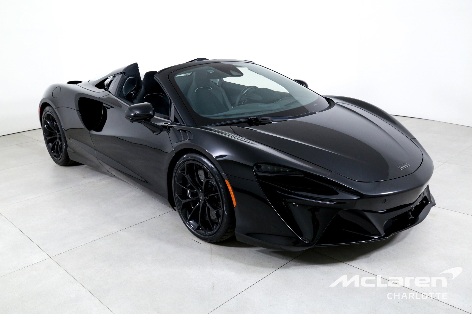 New 2026 McLaren Artura Spider image 4