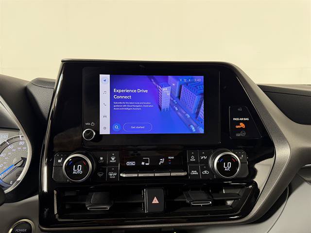 Certified 2026 Toyota Highlander XLE AWD/4WD image 17