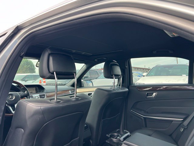 Used 2014 Mercedes-Benz E 350 4MATIC Sedan image 13