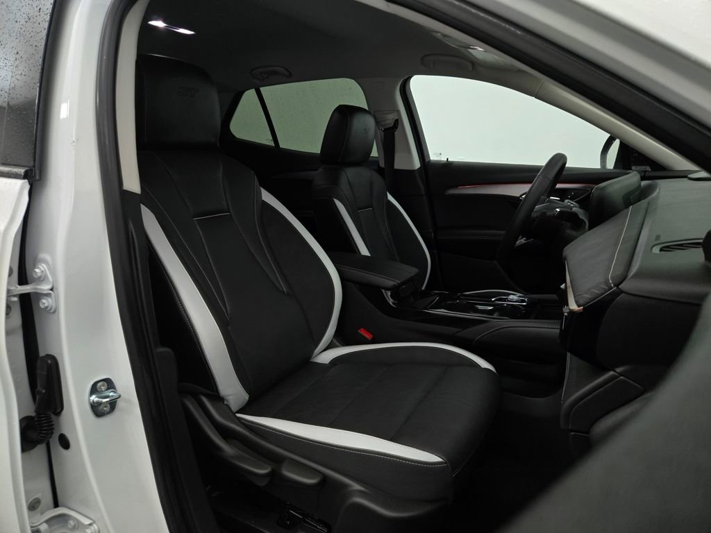 Used 2025 Buick Envision Sport Touring image 33