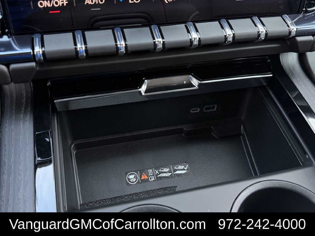 New 2027 GMC Yukon XL AT4 Ultimate w/ LPO, Floor Liner Package AWD/4WD image 18