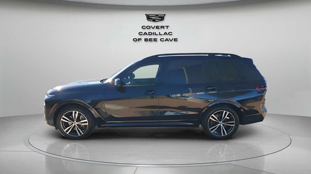 Used 2023 BMW X7 xDrive40i w/ M Sport Package image 5