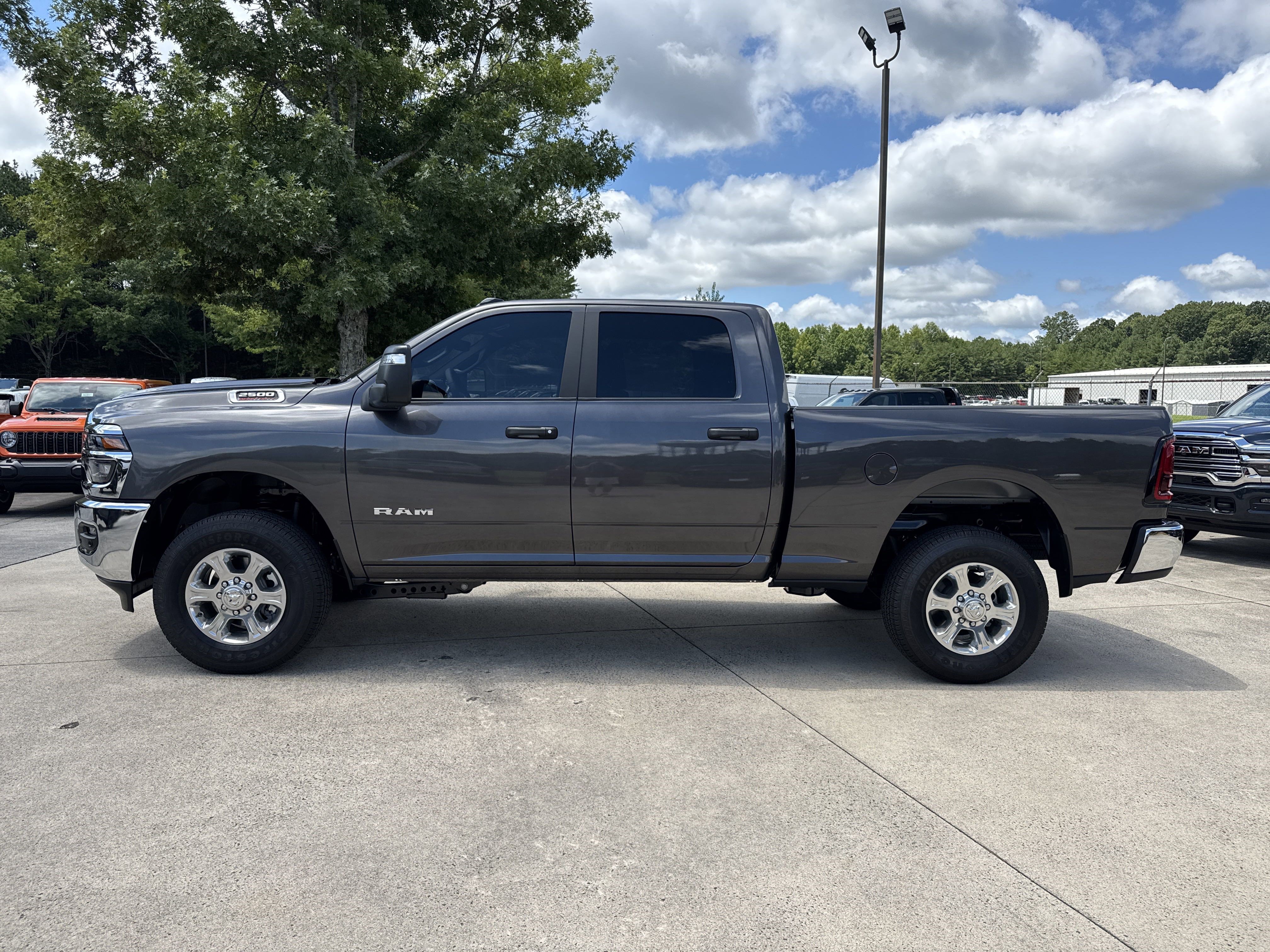 New 2025 RAM 2500 Big Horn image 4