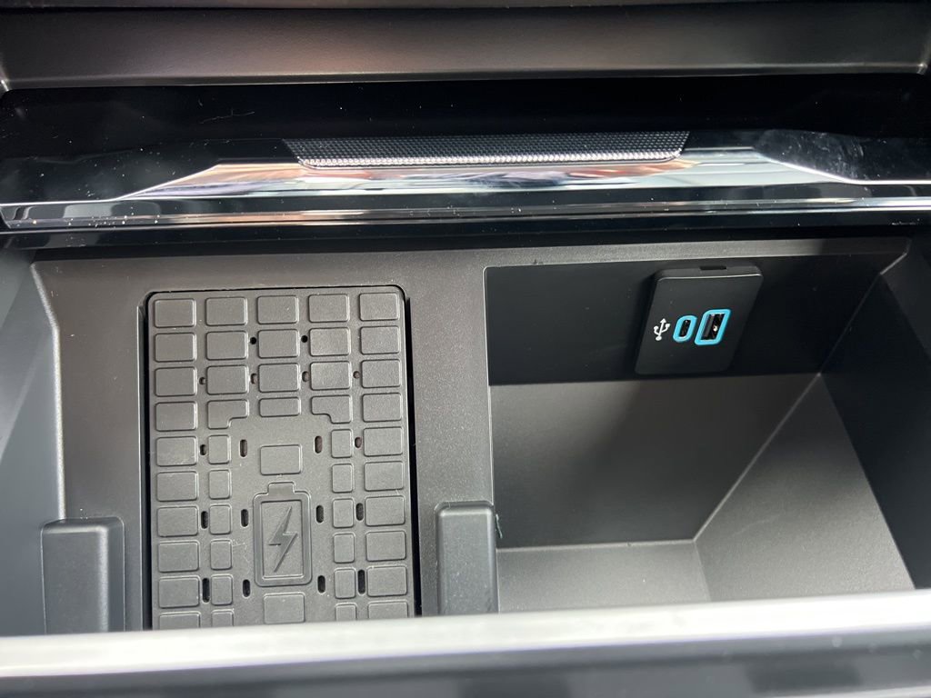 New 2026 Ford F250 Lariat w/ Chrome Package image 18