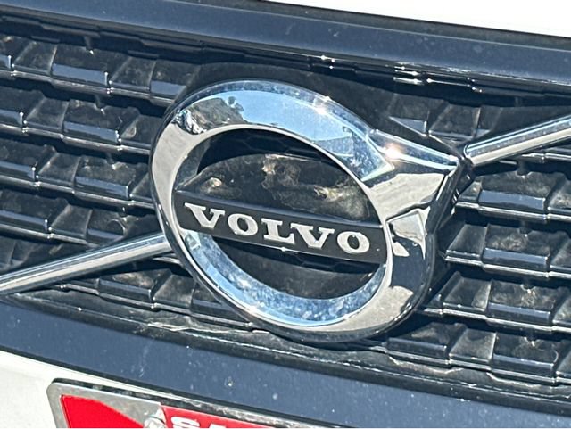 Used 2022 Volvo S60 T8 R-Design Expression w/ Premium Package AWD/4WD image 34