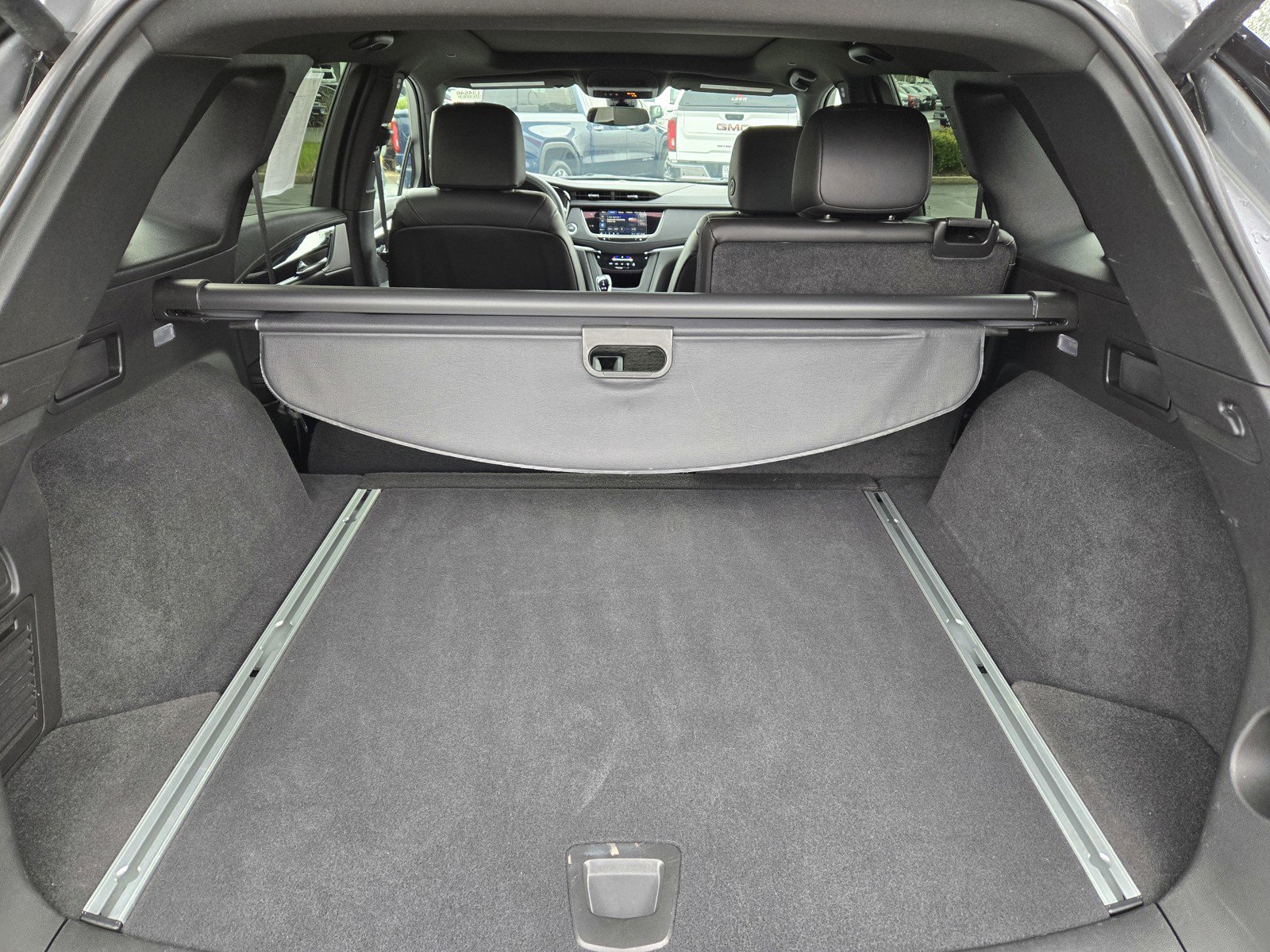 Certified 2025 Cadillac XT5 Premium Luxury image 9