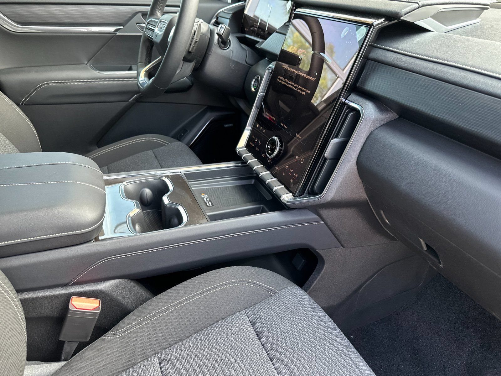 New 2026 GMC Acadia Elevation FWD image 17