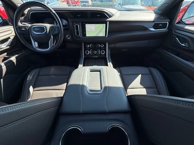 Used 2024 GMC Yukon XL Denali w/ Denali Reserve Package AWD/4WD image 27