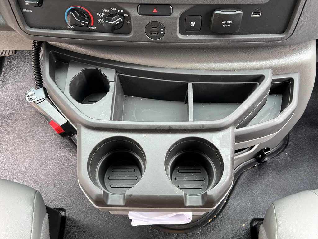 New 2026 Ford E-450 and Econoline 450 Super Duty w/ Power Equipment Group image 16