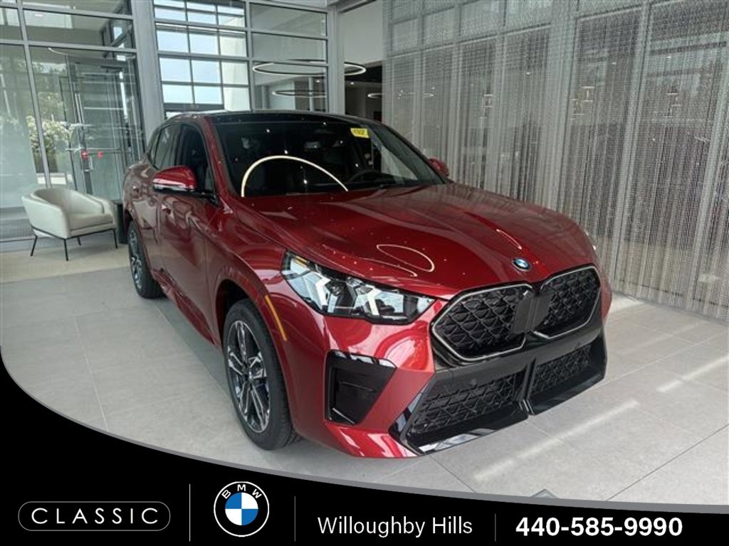 New 2025 BMW X2 xDrive28i w/ Technology Package
