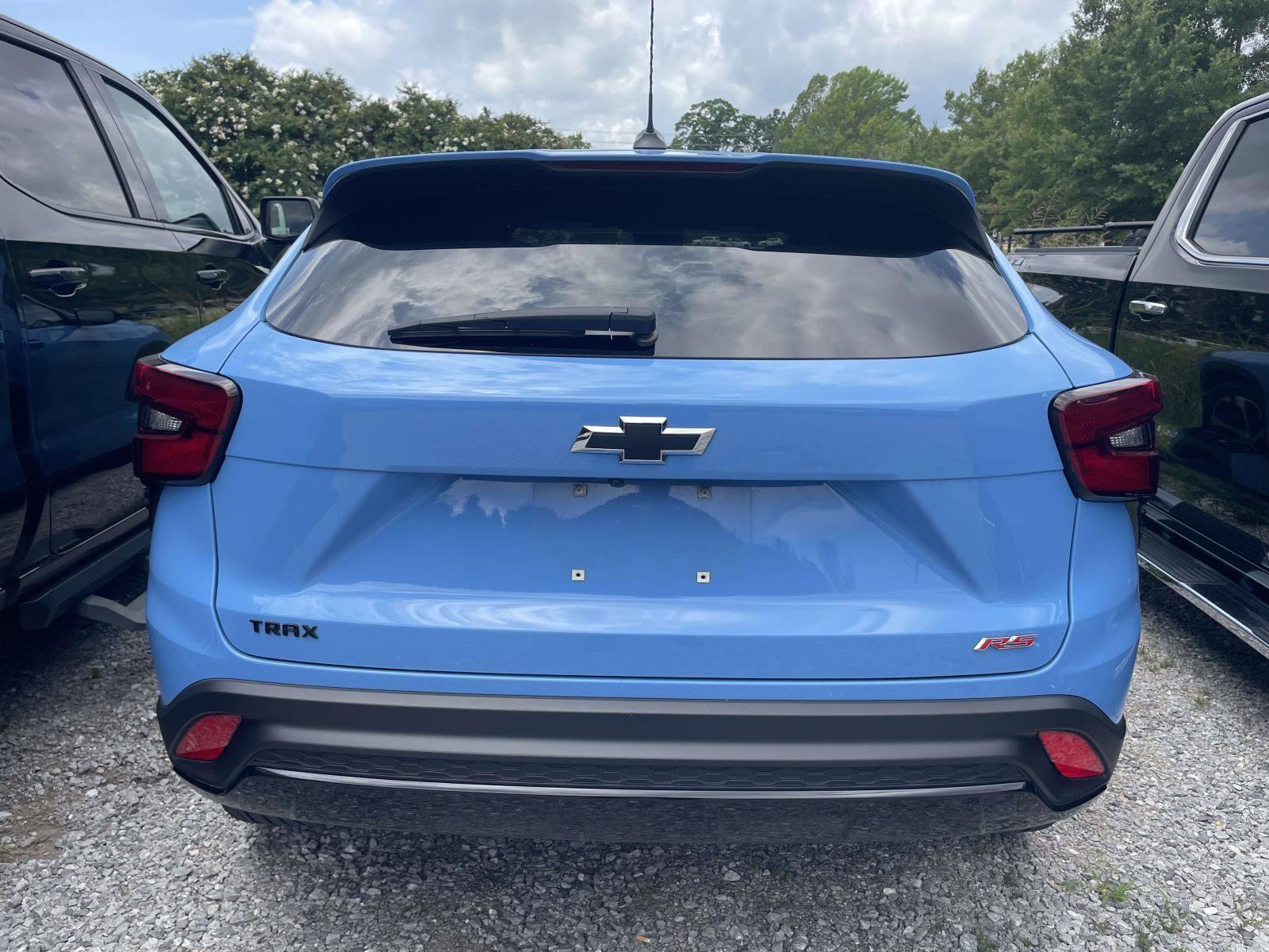 Used 2024 Chevrolet Trax RS w/ Driver Confidence Package FWD image 8