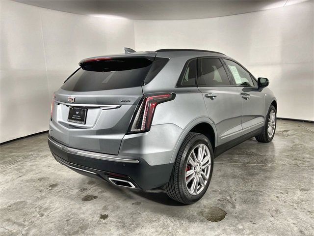 Used 2025 Cadillac XT5 Sportv image 8