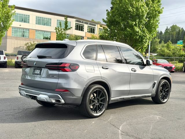 Used 2024 BMW X5 xDrive40i w/ Executive Package AWD/4WD image 3